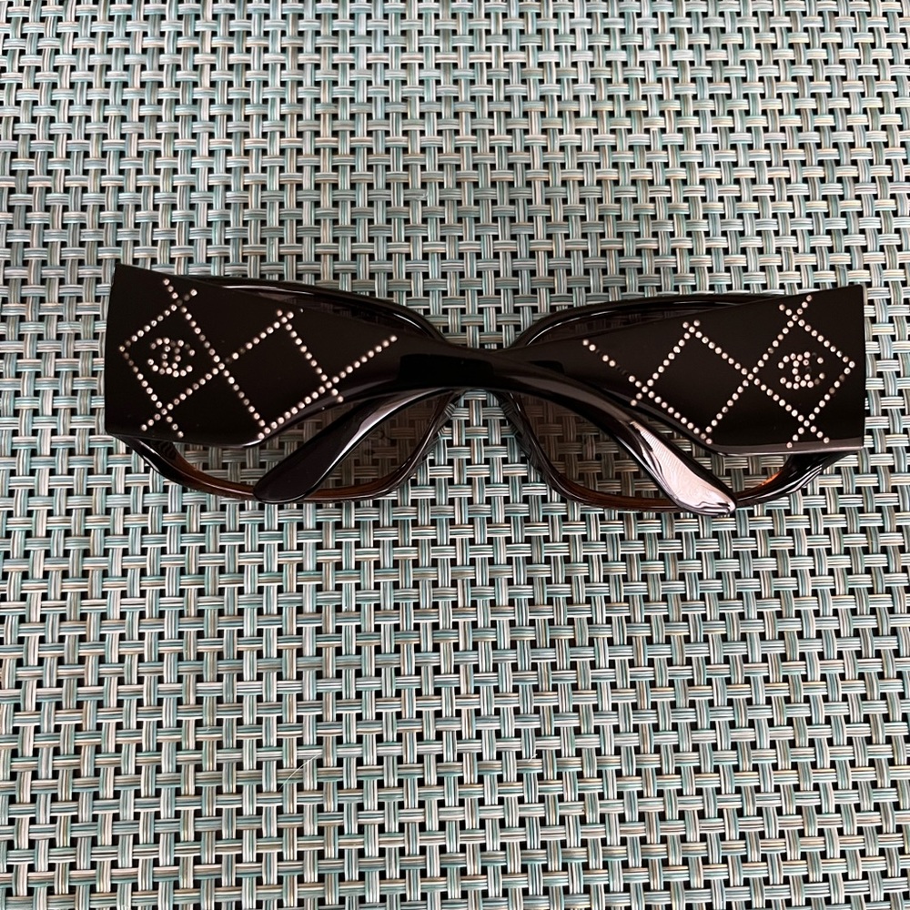 Vintage y2k authentic Chanel sunglasses